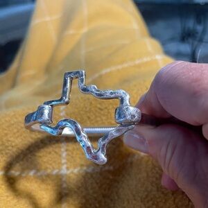 NEW - Hammered State of Texas Outline Silver Bracelet - State Silhouette Bangle